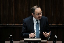 Konrad Szymański odchodzi. "Premier zgodził się, że..."