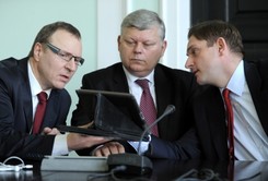 Afera w SKOK? 'To nie Bierecki, tylko Platforma i kumple z WSI'