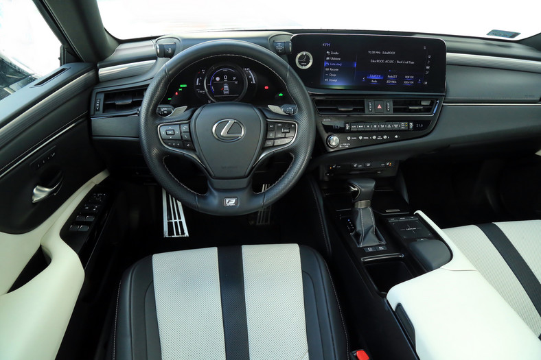 Lexus ES 300h