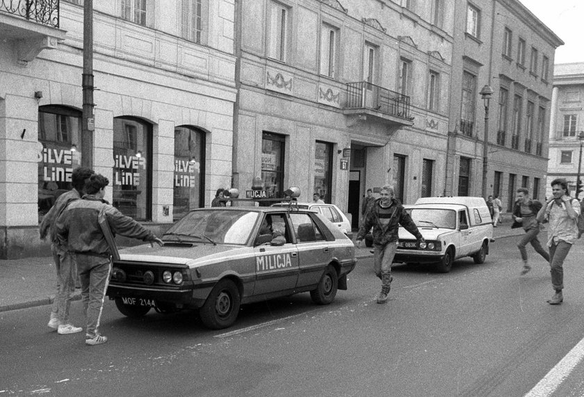 Tak zmieniała się policja