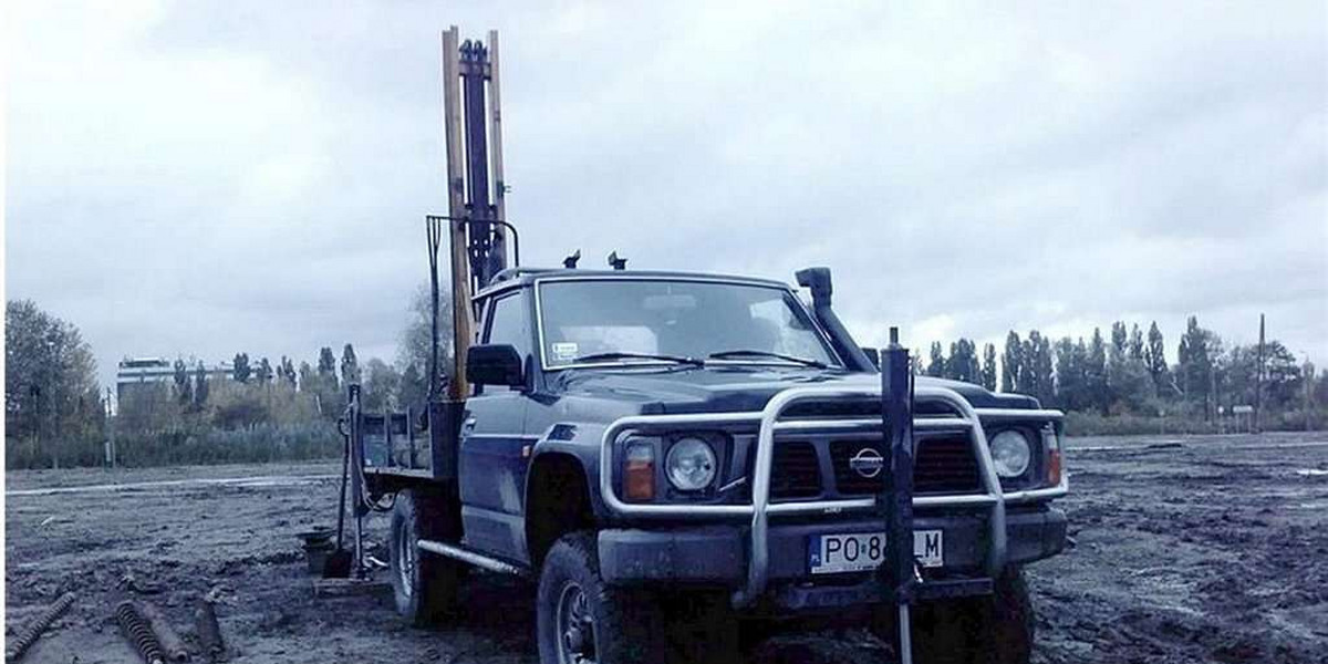 Auto geologów w rzece. Nowe fakty