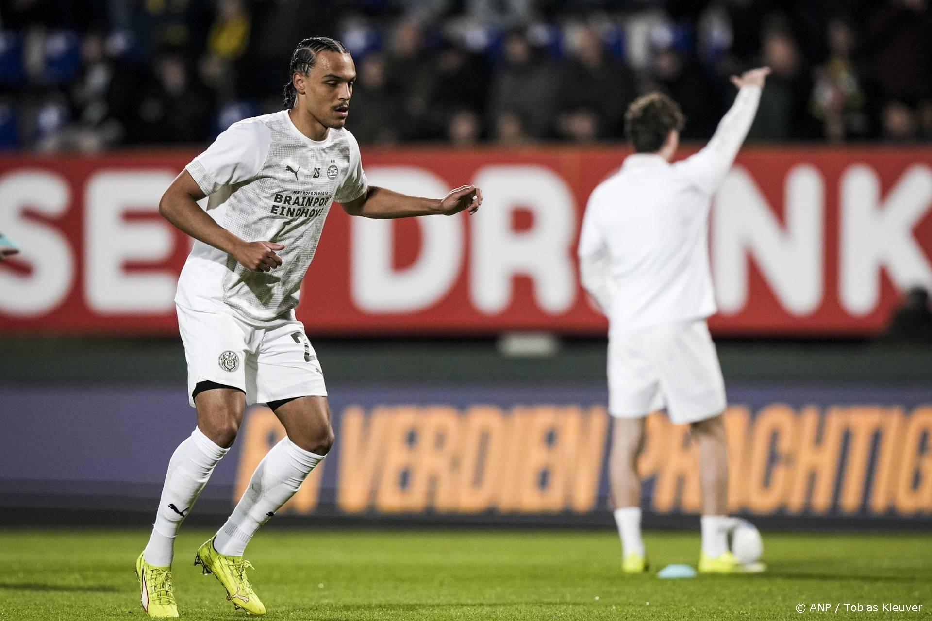 PSV maakt vier wijzigingen: Koploper rust met 13 punten voorsprong