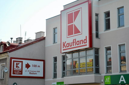 Korupcja w handlu. Rusza proces kierowników sieci Kaufland, Carrefour, Real i Makro