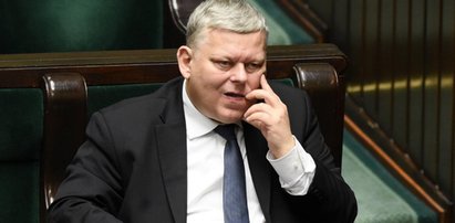 Nagie zdjęcia radnej na profilu posła PiS Marka Suskiego. "Doszło do włamania"