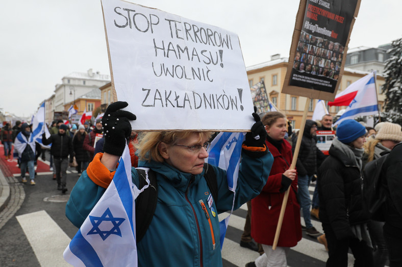 Uczestnicy marszu domagali się uwolnienia zakładników porwanych przez Hamas