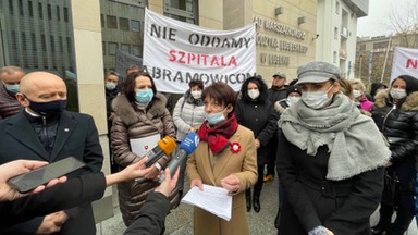 Protest przeciwko konsolidacji szpitali. "To nie ma żadnego sensu"