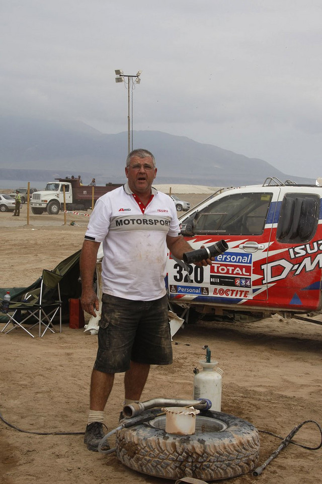 Rajd Dakar 2010: Przygoński już 8, Sonik broni honoru (12. etap na żywo, wyniki, foto)