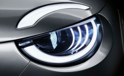 Nowy Fiat 500 ujawniony i można go kupować. Sensacyjna premiera