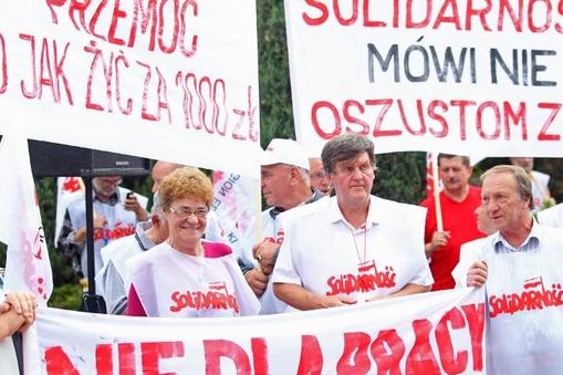 Protest związkowców z Solidarności (fot. PAP/Piotr Wittman) 