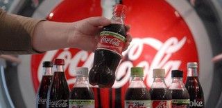 Znaki towarowe: Butelka coca-coli nie taka oryginalna