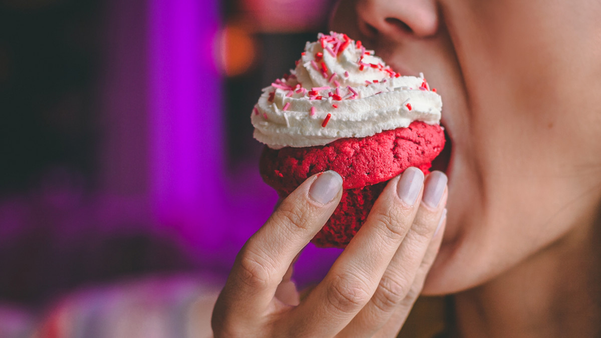 Sprawdź, czy jesteś uzależniona od cukru. 10 sygnałów, które powinny się zmartwić