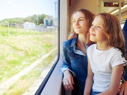 Kłopotliwe „przerwy w życiorysie”. Czy zdradzać potencjalnemu pracodawcy brak ciągłości w zatrudnieniu?