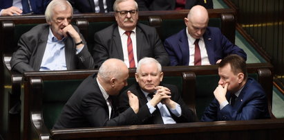 PiS traci 26 posłów. Tylko czy to zaboli Kaczyńskiego?
