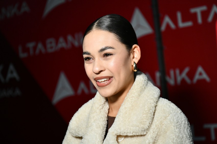 . Influenserka Dženifer Dženi Martin