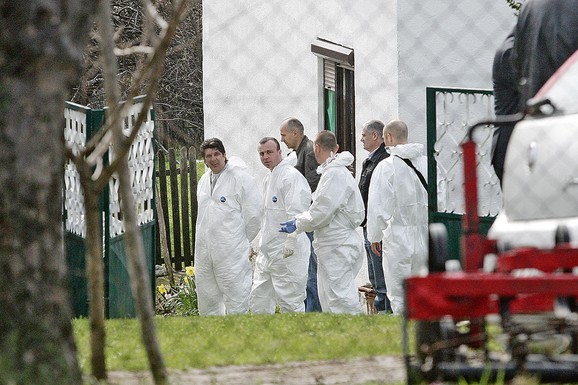 Misterija najvećeg masakra u Srbiji: "Blic" u Velikoj Ivanči na godišnjicu ubistva 13 ljudi