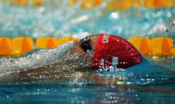 Radosław Kawęcki w półfinale 200 m grzbietowym