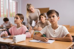 Wyprawka szkolna 2025. Do kiedy można składać wniosek? [INFORMACJE]