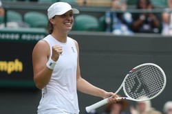 Iga Świątek w finale Wimbledonu! Belinda Bencic zmieciona z kortu