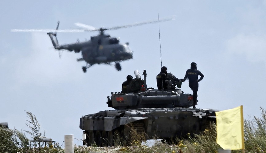 <br><br> Na zdjęciu: Czołg zespołu z Angoli rywalizuje podczas Mistrzostw Świata w Biathlonie czołgowym