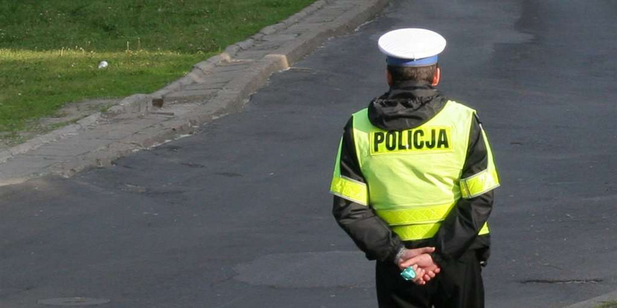 Policjanci zatrzymali samochód widmo