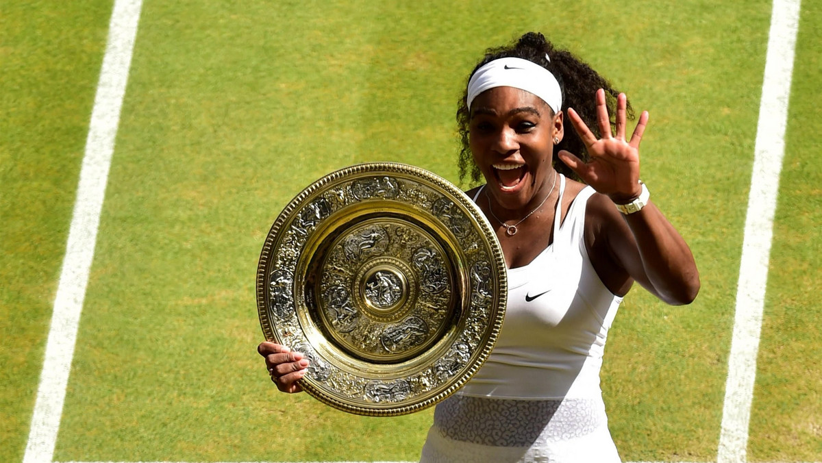Amerykańska mistrzyni chce w Londynie wywalczyć 22. wielkoszlemowe zwycięstwo w karierze. W tym sezonie Serena Williams przegrała w finałach Australian Open i French Open, ale nie ma zamiaru powtórzyć tego samego w Wimbledonie. - Czuję się bardzo dobrze. Jestem pewna siebie i nie odczuwam presji - zapewnia legendarna już tenisistka.