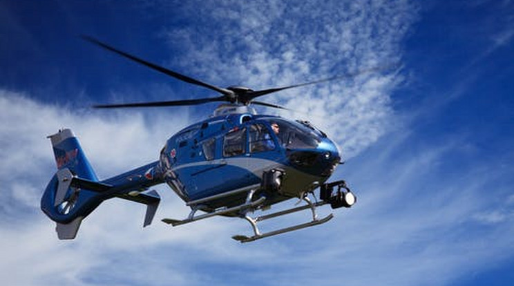 Vádat emeltek a rendőrségi helikoptert lámpafénnyel megzavaró férfi ellen  /Illusztráció: Pexeles