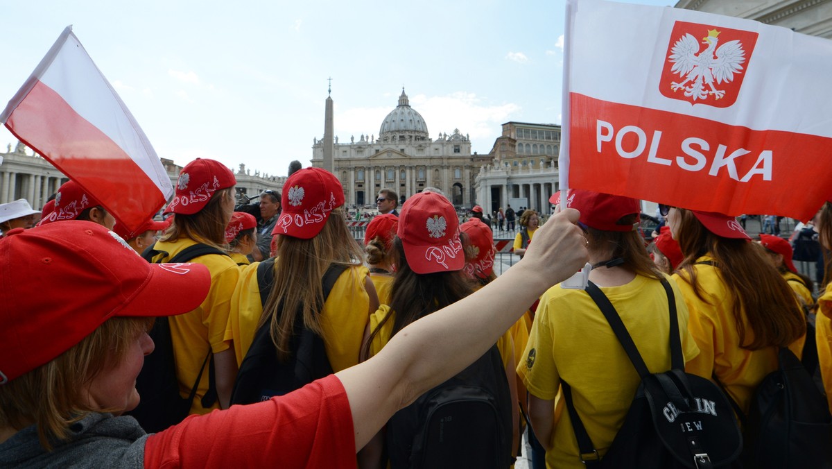 Choć do kanonizacji papieża Jana Pawła II zostały jeszcze dwa dni, w Rzymie jest już wielu pielgrzymów z Polski. W miejscach chętnie odwiedzanych przez turystów język polski można usłyszeć równie często jak włoski.