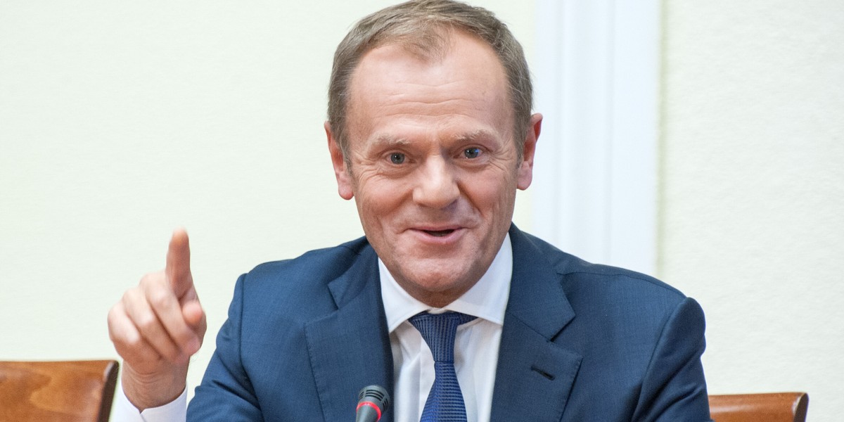 PREMIER DONALD TUSK PRZED KOMISJA AMBER GOLD W WARSZAWIE