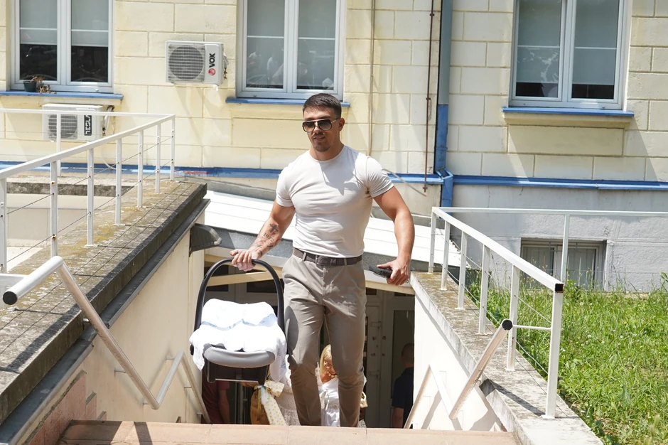 Tara Simov i Danilo u problemu