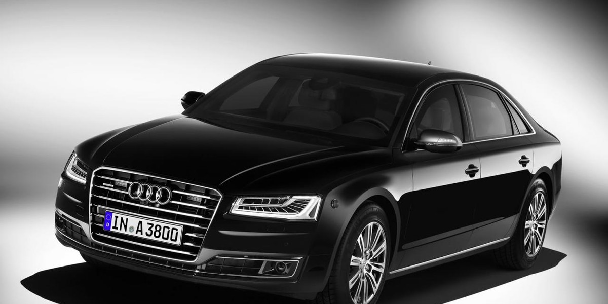 Audi a8 минск