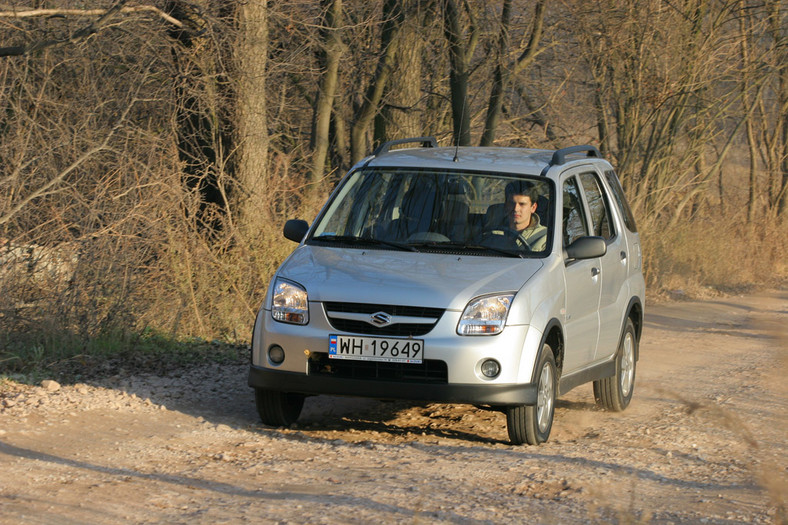 Czy 4x4 pozwala na więcej? Szukamy najlepszego używanego SUV-a