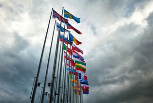 Paradoksalnie pandemia Covid-19 może wzmocnić Unię