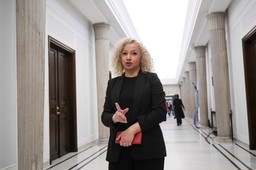 Kotula: Wielu parlamentarzystów ma braki. Tabletka "dzień po" nie jest tabletką poronną