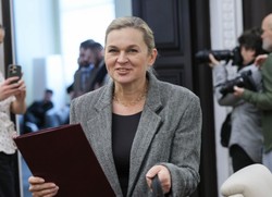 Ponad pół tysiąca placówek zamkniętych, uczniowie przechodzą na zdalne nauczanie. Jest oficjalny komunikat MEN