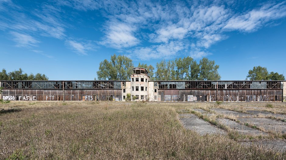 Lotnisko Rangsdorf, fot. Bernd Hiepe, Wikimedia Commons