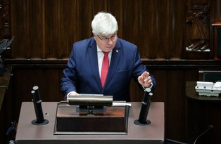 Wojewoda mazowiecki zwrócił do uzupełnienia wniosek o decyzję lokalizacyjną w sprawie CPK