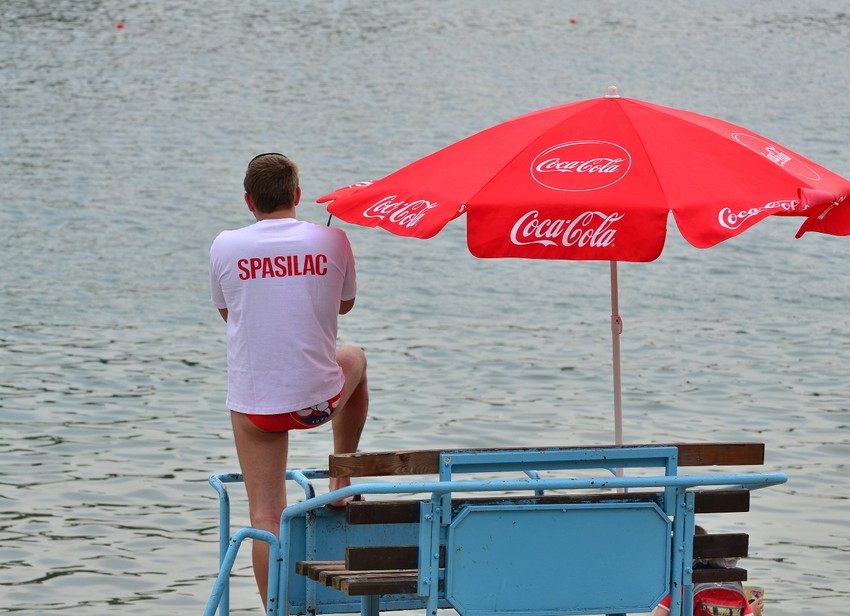 Spasioci na Adi Ciganliji imaju posla iako sezona još nije počela.