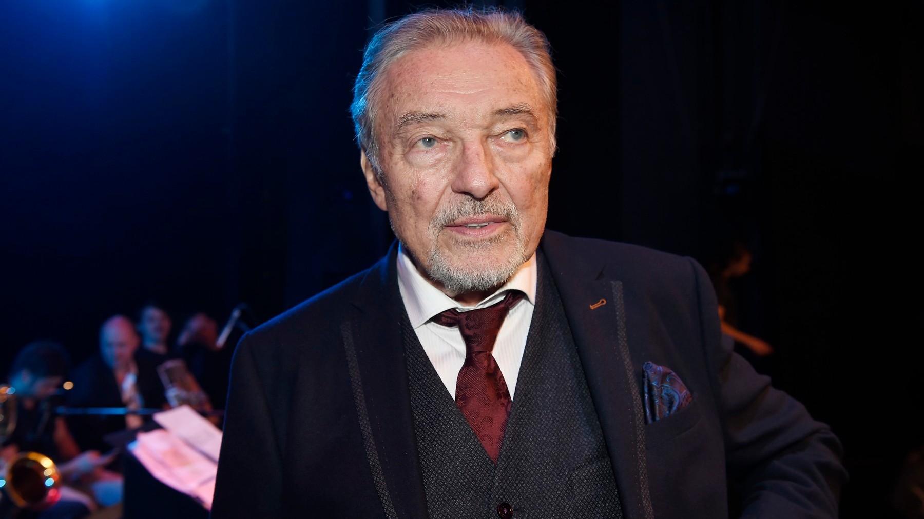 Český spevák Karel Gott.