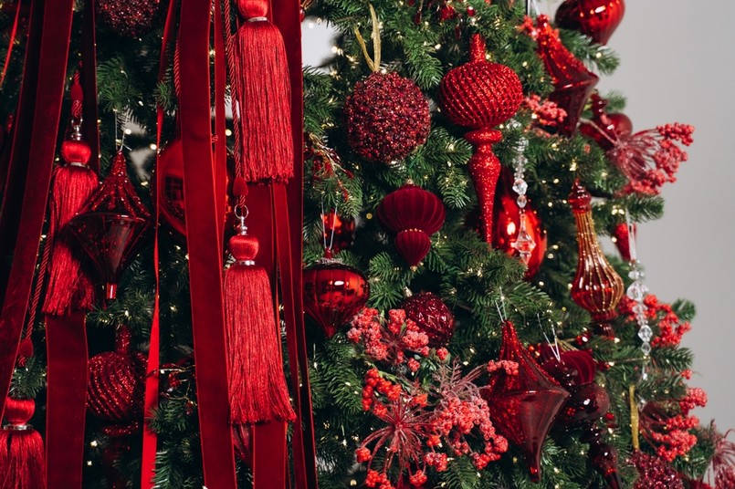 Modna choinka 2024: kolory