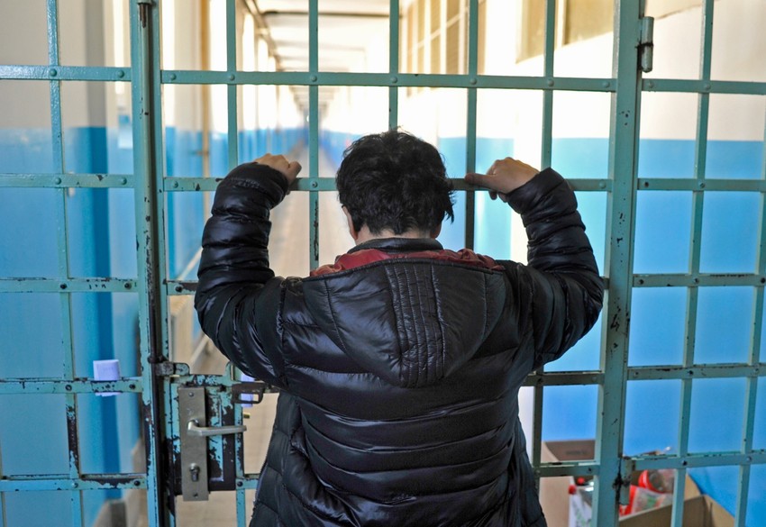 Žena u zatvoru/Ilustracija