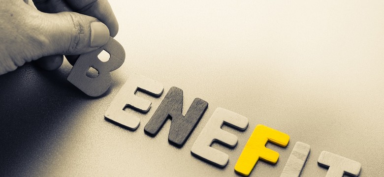 Benefity pozapłacowe w MŚP 2025: Co oferują firmy i czego oczekują pracownicy?