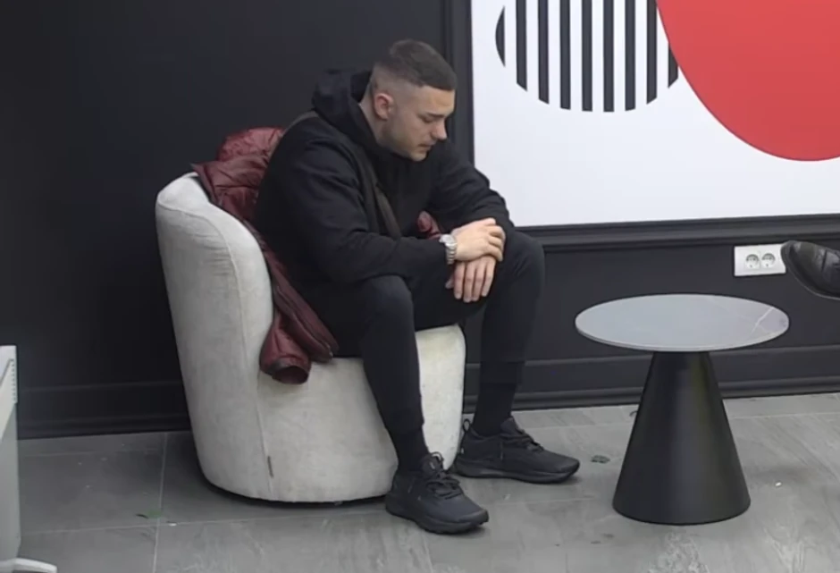 Anđelo Ranković grca u suzama zbog svoje majke: "Mene to boli! Poslednji dinar ću njoj dati"