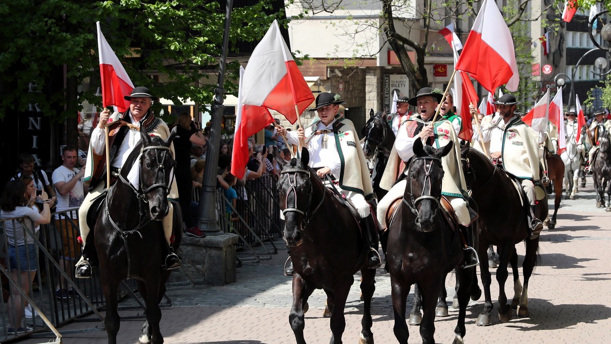 18503113 - ZAKOPANE ŚWIĘTO KONSTYTUCJI 3 MAJA OBCHODY (obchody święta 3 Maja)