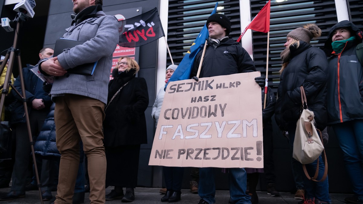 Protest antyszczepionkowców