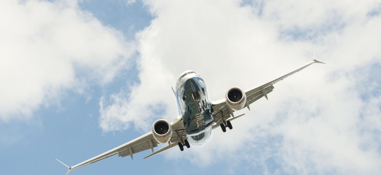 Boeing 737 Max awaryjnie lądował. Miał problemy z silnikiem