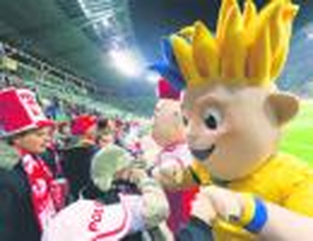 800 mln zł mają wydać w Polsce kibice podczas Euro 2012 Sebastian Borowski/Newspix.pl