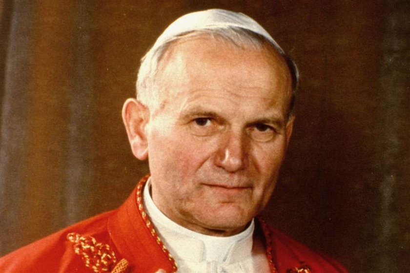 Ząb Jana Pawła II to nowa polska reliwią