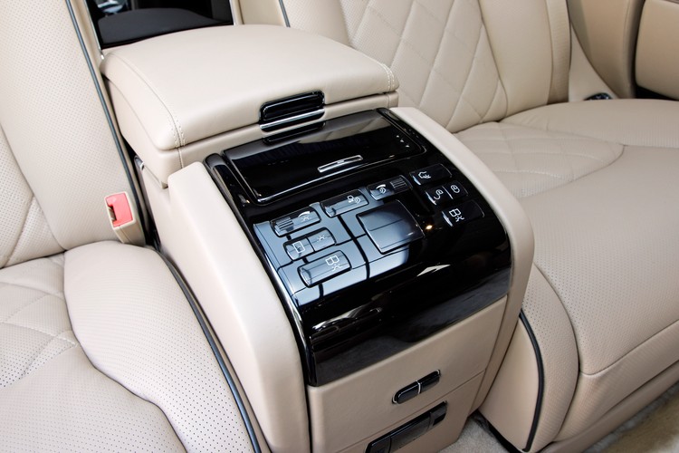 Maybach Zeppelin Fot. Daimler AG