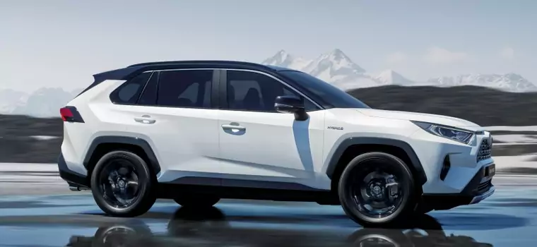 Toyota RAV4 Hybrid na Salonie Samochodowym w Paryżu