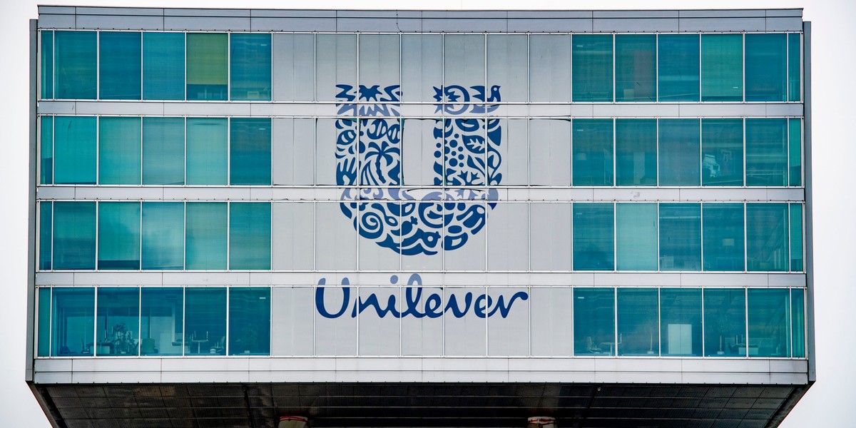 Unilever zmienia zasady pracy w swoim warszawskim biurze. Wszystko przez pandemię i jej skutki.